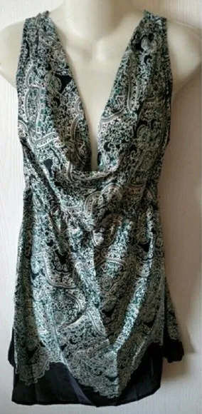 Motherhood Maternity black and aqua print top size small thumbnail 1