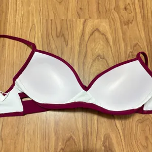 Cupshe Bikini Top‎ Magenta Pink Twisted Front Padded Swimwear Beach Small 11A thumbnail 8