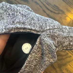 lululemon athletica Choose a Side Reversible Black /grey Women's Athletic Shorts thumbnail 5