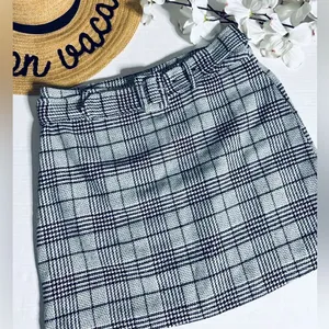Papermoon Black & White Houndstooth Plaid Wool Blend Belted Mini Skirt thumbnail 1