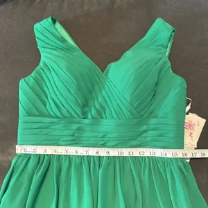 Women’s Green Chiffon V-Neck Short Formal Party Dress Zip Up Back Size L NWT thumbnail 9