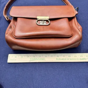 Vintage 70s Cognac Brown Leather Shoulder Bag with Gold Turn Lock thumbnail 6