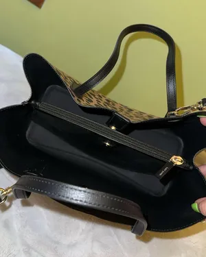 Handbag thumbnail 6