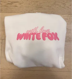 White Fox Sweatshirt Limited Edition thumbnail 4