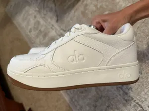 Alo Recovery Yoga Mode Sneakers thumbnail 2