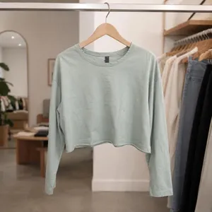Hyphen Los Angeles Sage Green Cropped Long Sleeve Top M thumbnail 4