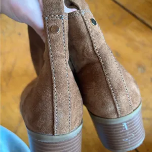 A New Day Ellie Cognac Bootie size 7 thumbnail 4