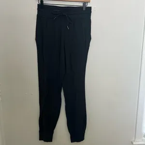 LULULEMON- Ready to Rulu High-Rise Jogger Black Size 6 thumbnail 2