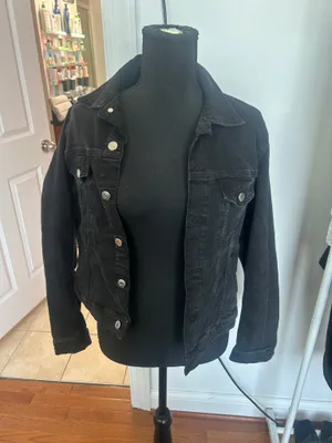 Black denim jacket Size M thumbnail 2