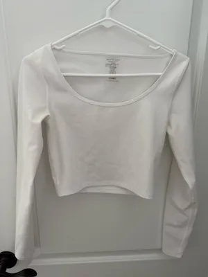White Fox Boutique White athletic top thumbnail 1
