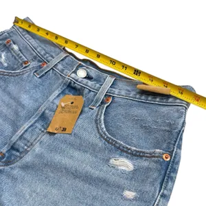 NEW Levi's 501 High Rise Distressed Cut Off Jean Shorts Capsule Summer 30‎ thumbnail 9