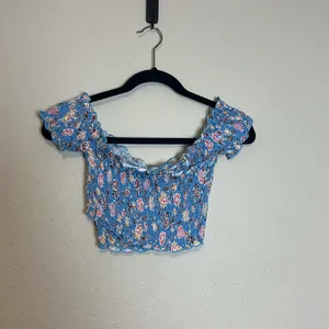 Free People Intimately Blue Floral Smocked‎ Crop Top Size Medium thumbnail 6