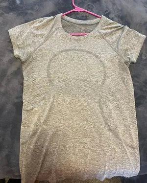 Lululemon Swiftly Tech Short Sleeve thumbnail 3