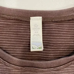 Aerie Offline XS Brown Ribbed Cropped T-Shirt Seamless Baby Tee thumbnail 5