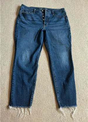 Old Navy Jeans 16 High-Rise thumbnail 1