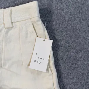 A New Day High Rise Shorts Women's 6 Beige Pleated Front Pockets Summer New thumbnail 2