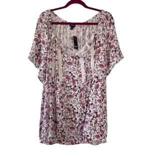 Torrid Crinkle Gauze Flutter Sleeve Top In Lovely Paisley Floral Dew Women’s 3X thumbnail 2
