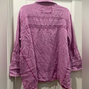 We The Free Ranch Wash Denim Shirt in Size Small thumbnail 3