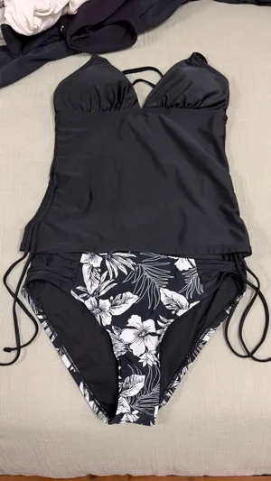Swim Suit Black Size M thumbnail 1