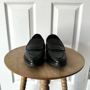 Rebecca Minkoff Pacey Croc Embossed Leahter Pointed Menswear Loafers Shoes 5.5 thumbnail 2