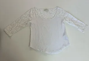 Abercrombie & Fitch White Lace Sleeve Top XS Feminine Lightweight thumbnail 1