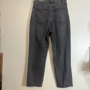 Abercrombie & Fitch The Ankle Straight Ultra High Rise Gray Wash‎ Jeans thumbnail 4