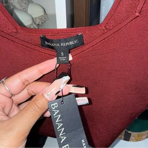 Banana Republic Sculpted Knit Crop Top In Burgundy Womens Small New NWT $70 thumbnail 5
