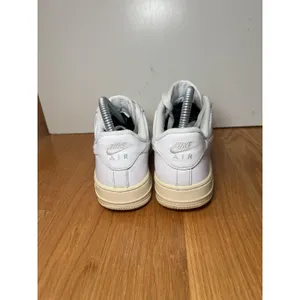 Nike Air Force 1 Low Shoes Womens Size 6.5 White 315115-112 Classic Leather thumbnail 6