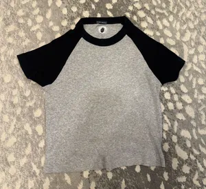 Color block Brandy Melville cropped tshirt thumbnail 1
