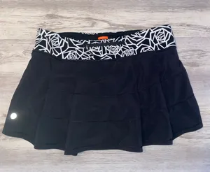Lululemon Pace Rival Skirt thumbnail 1