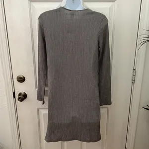 NWT - S - H&M Mama/Maternity Gray Long Sleeve Mama Nursing Dress thumbnail 3