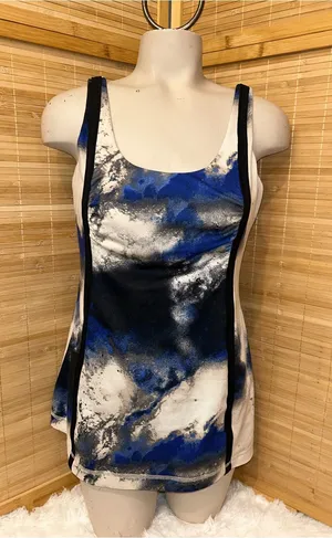Lululemon Athletica Women Wholehearted Milky Way Multi Tank Built In Bra size 10 thumbnail 1