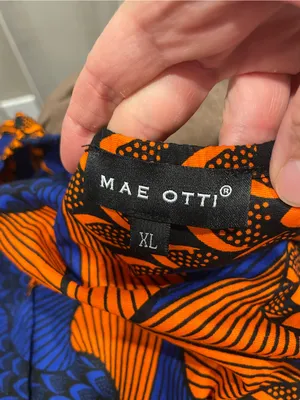 Cute cotton puff sleeve African ankara crop top tie wrap closure Mae Otti thumbnail 2