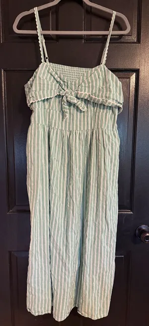 Old Navy Dress thumbnail 1