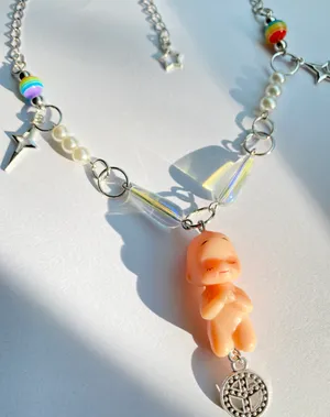 Handmade Kawaii retro y2k angel baby kewpie doll “LOVE&PEACE”🕊🌈✌️unisex necklace👼 thumbnail 2