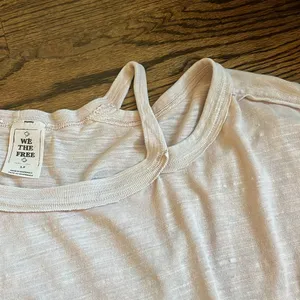 We the Free vintagey pale pink t-shirt sz small thumbnail 3