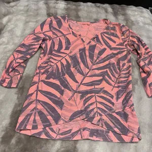 FRESH PRODUCE Women Blouse Top 3/4 Sleeve Big Leaves Tropical Vneck Medium thumbnail 1