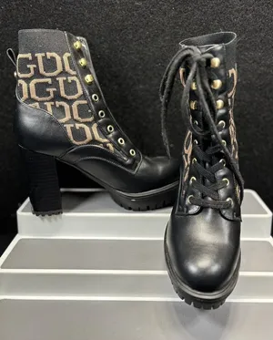 GUESS Women's Grows-R Ankle Boots Knit Logo‎ Platform Black/Tan Size 7.5M thumbnail 1