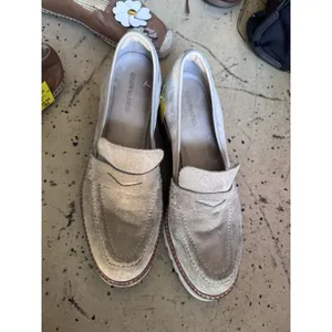 Bernardo Women's Selma Slip-On Leather Loafers Clay Split Suede Sz 10M thumbnail 2