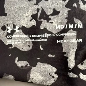 Under Armour Women’s HeatGear Ankle Cropped Camo Print Compression Leggings- M thumbnail 8