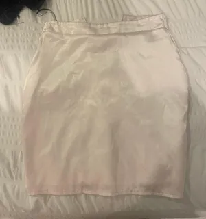 Pretty Little Thing Skirt thumbnail 1