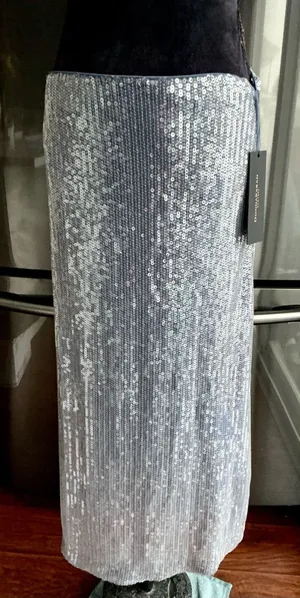 Donna Karan Dressy MIDI sequined skirt🔥 NWOT thumbnail 1