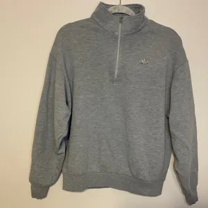 Alo Yoga Accolade 1/4 Zip Pullover Athletic Heather Grey S thumbnail 2