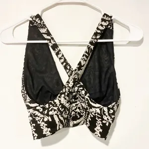 Free People Movement Small Crisscross Back Halter Top‎ Black White Sports Bra thumbnail 4