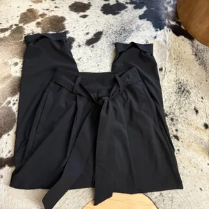 ATHLETA Bcalck Cardiff Plats Pull‎ on Causal Size 4 thumbnail 2