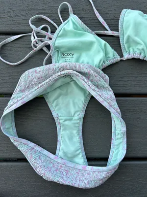 Roxy Bikini Set thumbnail 3