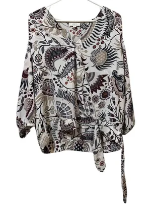 LOFT Outlet Women Size Medium Blouse Paisley Print Tie Bottom Polyester City‎ thumbnail 1