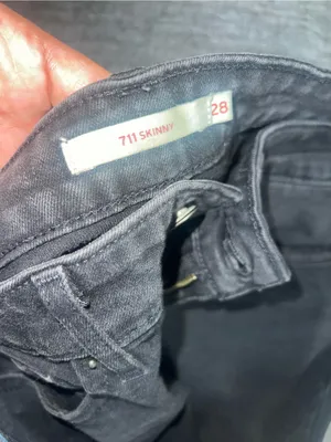 Levis 711 Skinny Black Wash Jeans Size 28 thumbnail 5
