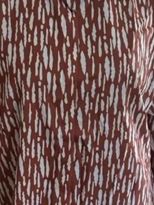 Women’s Brown and White Patterned Shirt Size L thumbnail 3