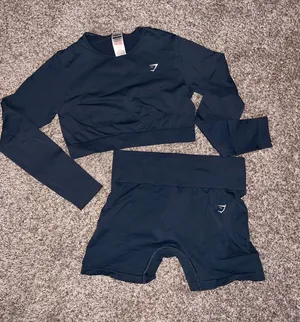 Gymshark Workout Set Two-Piece Medium thumbnail 1